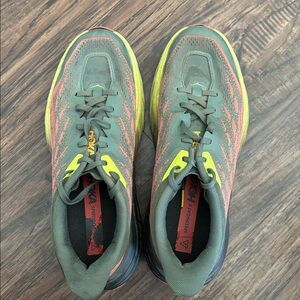 Hoka men’s 8.5